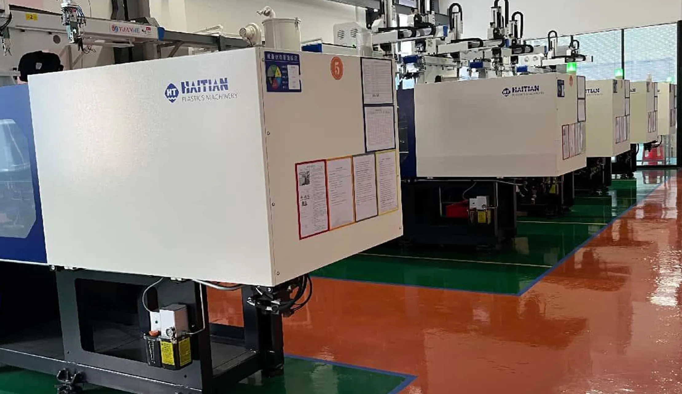 Haitian-Injection-Molding-Machine